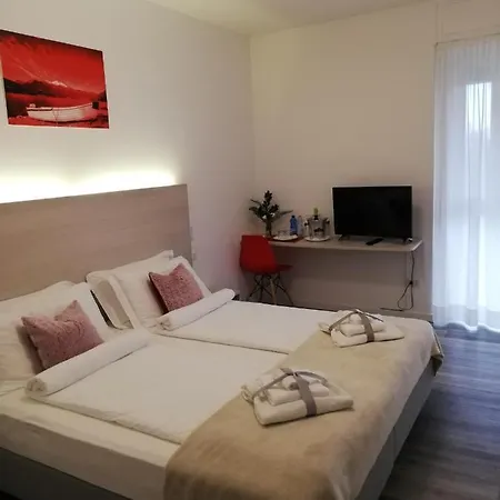 Internazionale Otel 3*