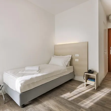 Internazionale 3* Луино